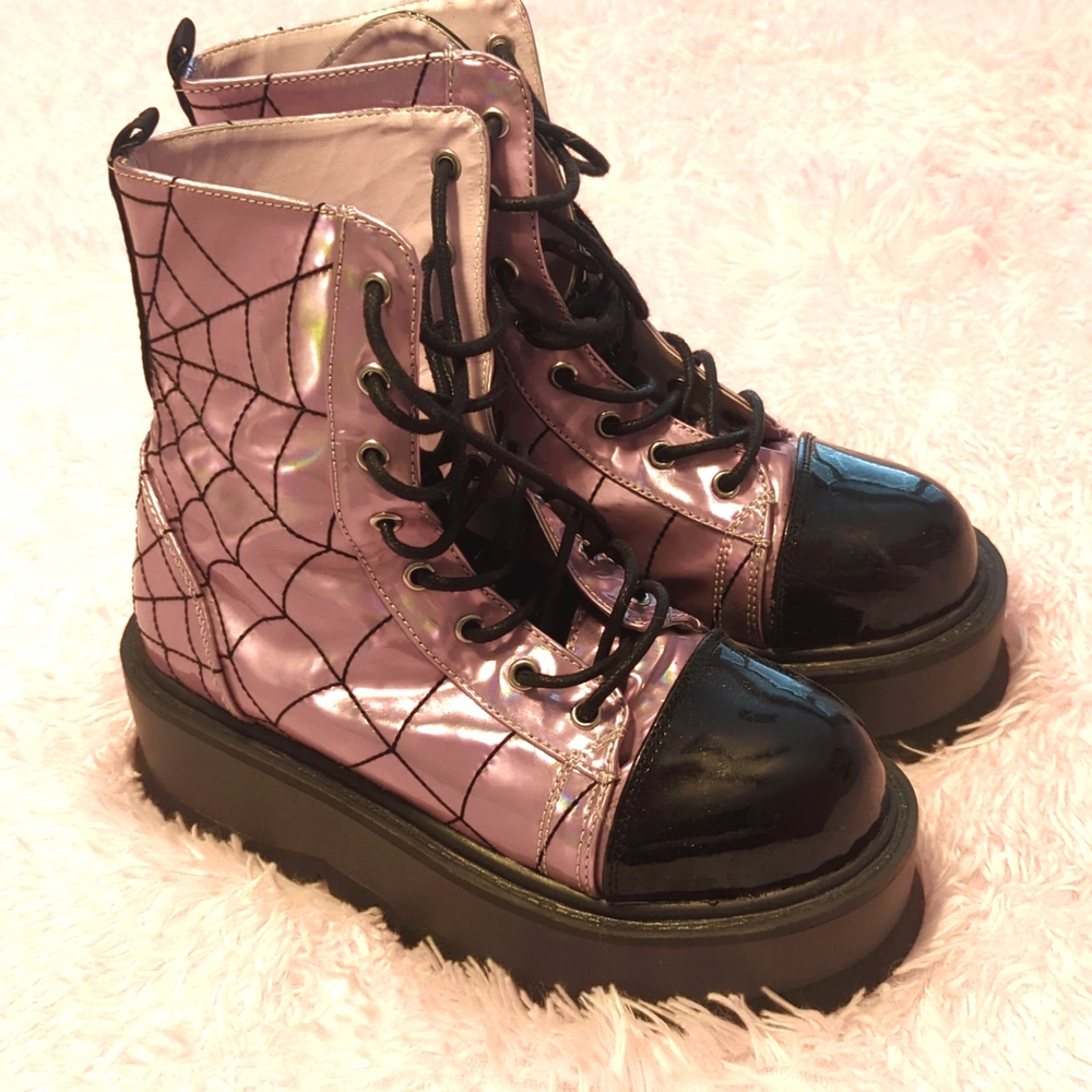 Demonia Slacker 88 Boot